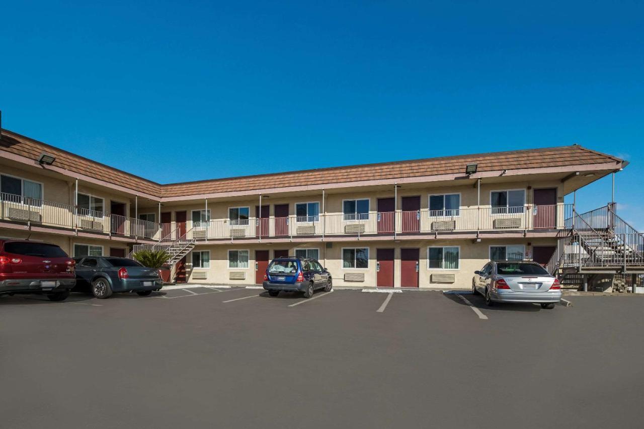Rodeway Inn San Bernardino & Redlands Eksteriør billede